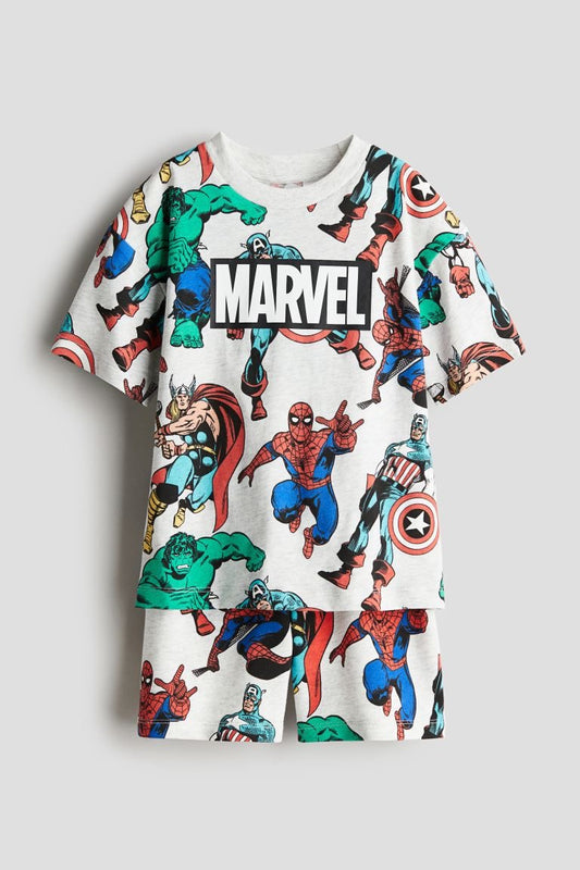 Set 2 piezas niño H&M marvel