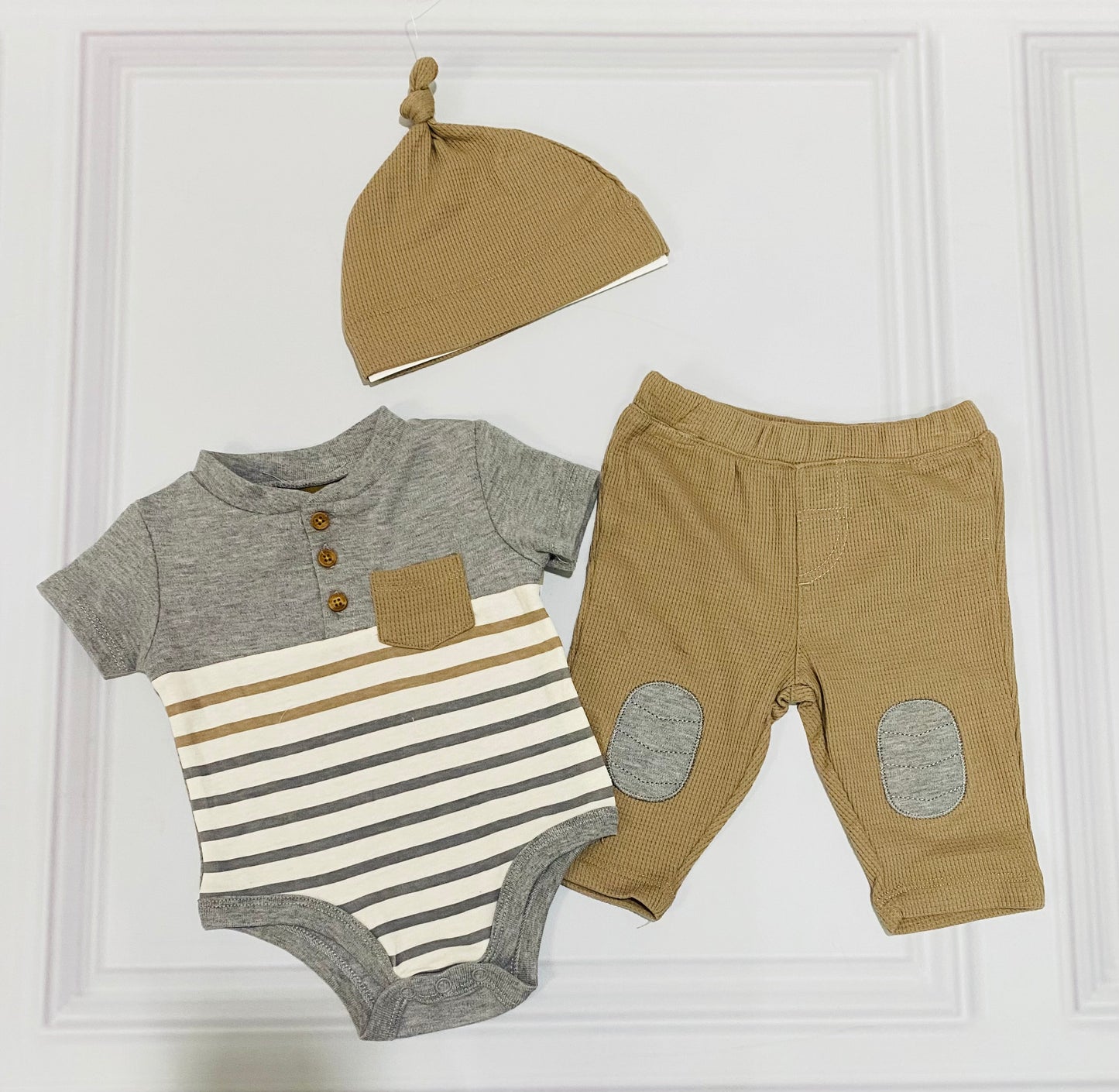 Set 3 piezas beige gris  bebe niño