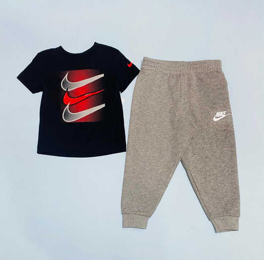 Set 2 piezas jogger y camisa Nike Niño