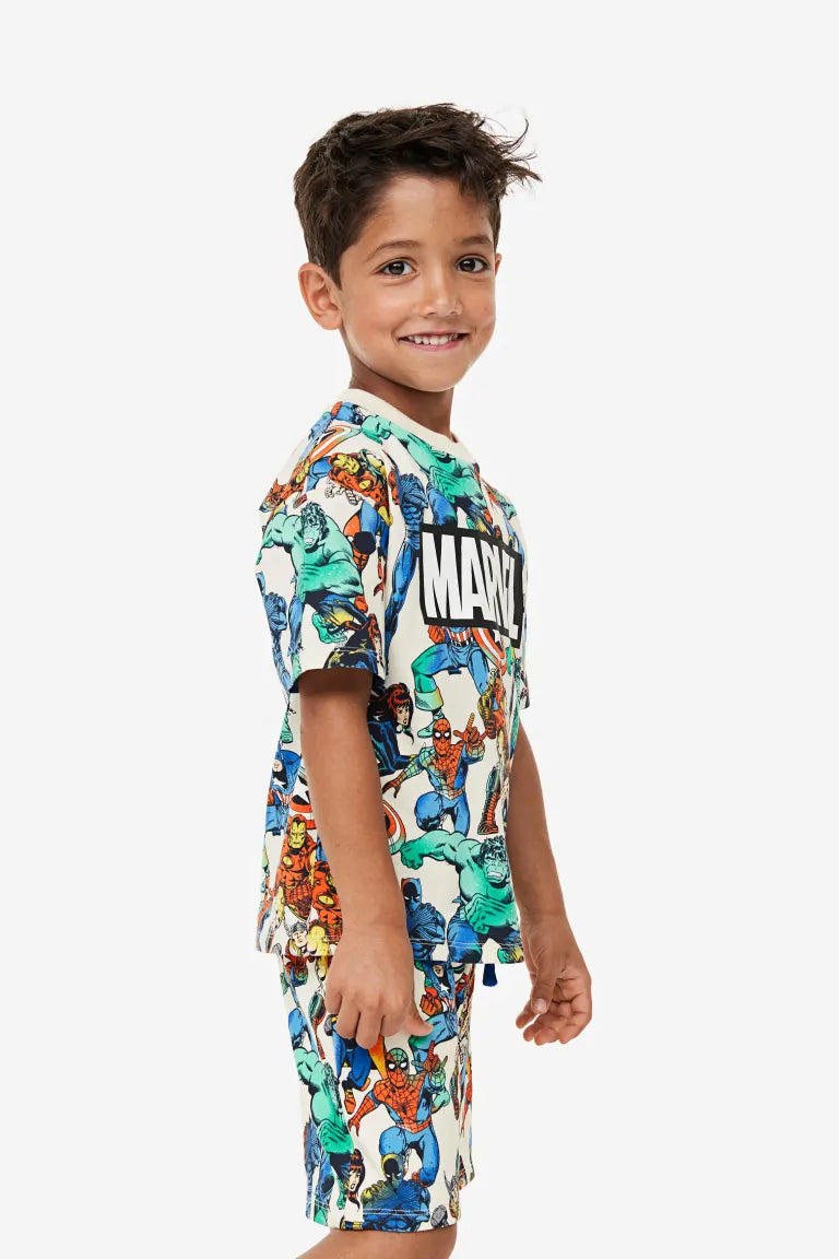 Set 2 piezas niño H&M marvel