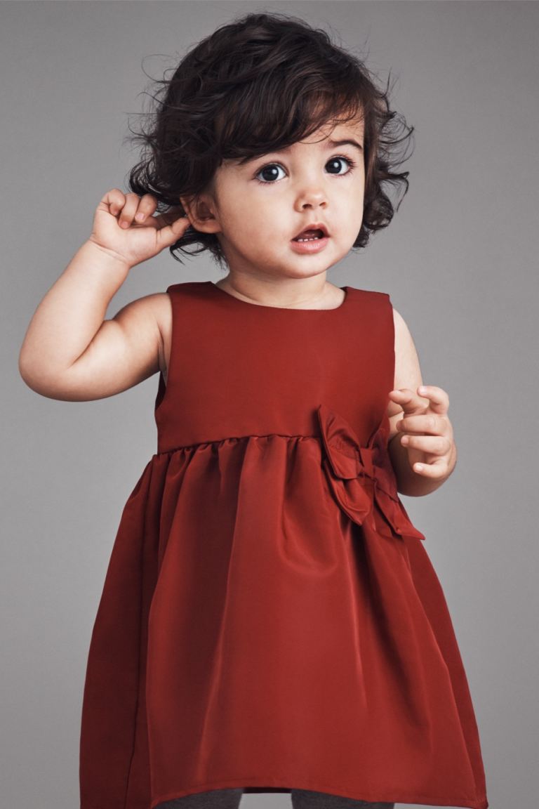 Vestido rojo chongo bebe niña H&M 04418544