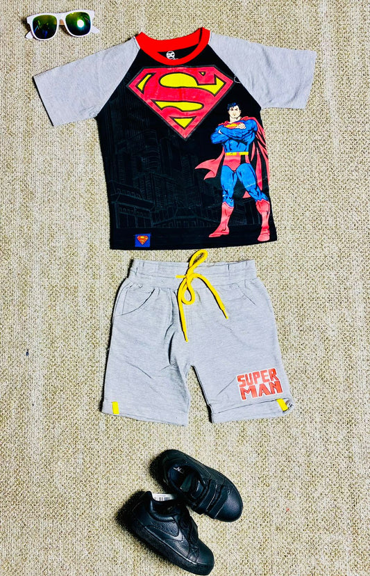 Set 2 piezas short gris camisa negra gris superman Niño