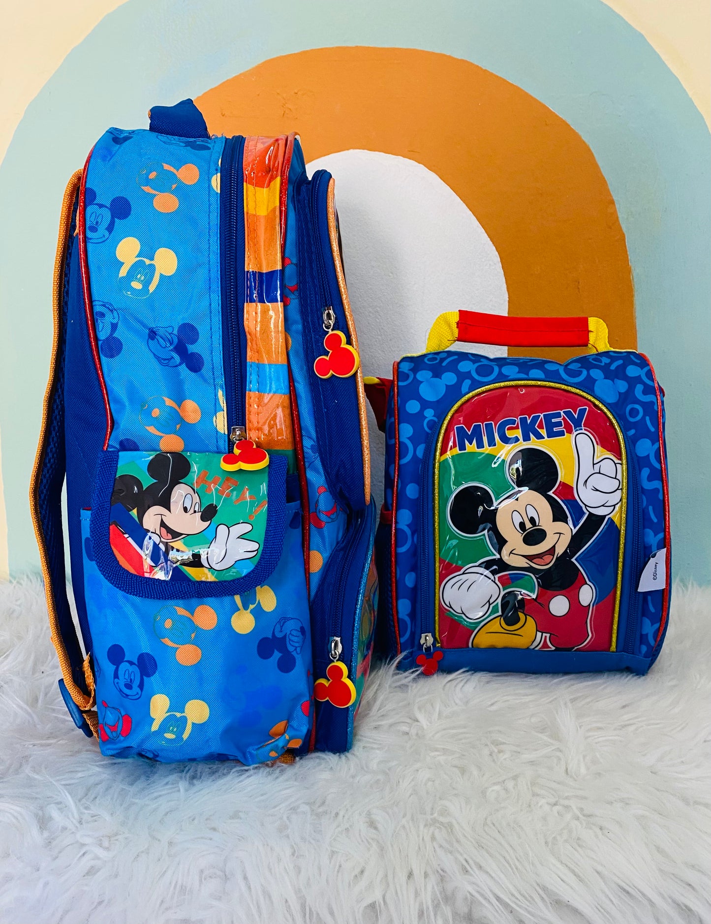 Mochila y lonchera Mickey Mouse azul y naranja